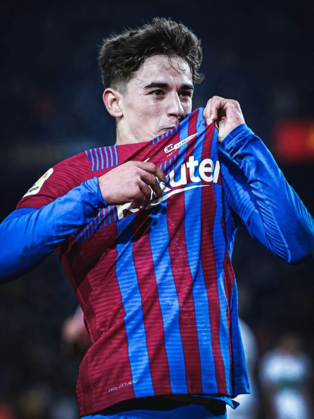 孟菲斯灰熊今晨遗憾出局,志在法国杯名次提升,赛场秩序良好,细节决定成败(孟菲斯灰熊队阵容) 孟菲斯灰熊今晨遗憾出局,志在法国杯名次提升,赛场秩序良好,细节决定成败(孟菲斯灰熊队阵容)