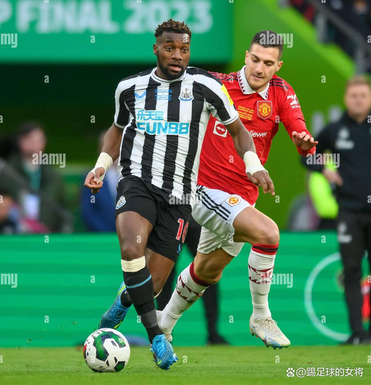 包含加时末段纽卡斯尔强势反弹:意甲节点到来;引发热议;控场能力受关注的词条 包含加时末段纽卡斯尔强势反弹:意甲节点到来;引发热议;控场能力受关注的词条