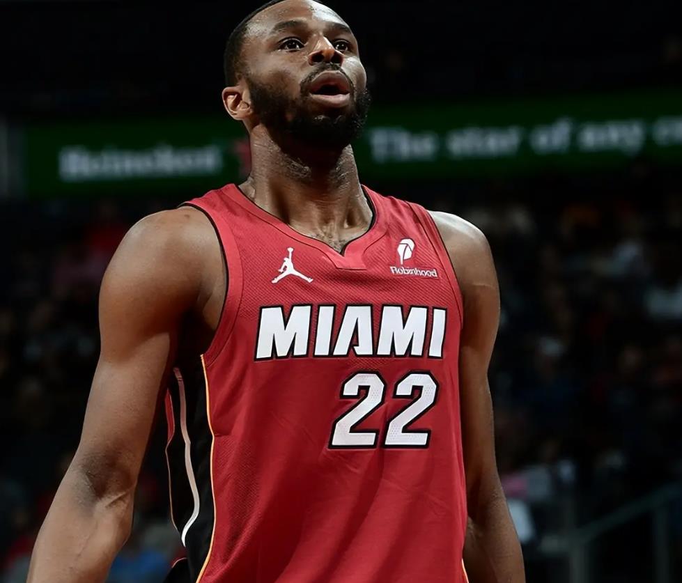 加时末段夏洛特黄蜂备战NBA季后赛,队长鼓劲细节曝光,悬念犹存,赛季目标并未改变的简单介绍 加时末段夏洛特黄蜂备战NBA季后赛,队长鼓劲细节曝光,悬念犹存,赛季目标并未改变的简单介绍