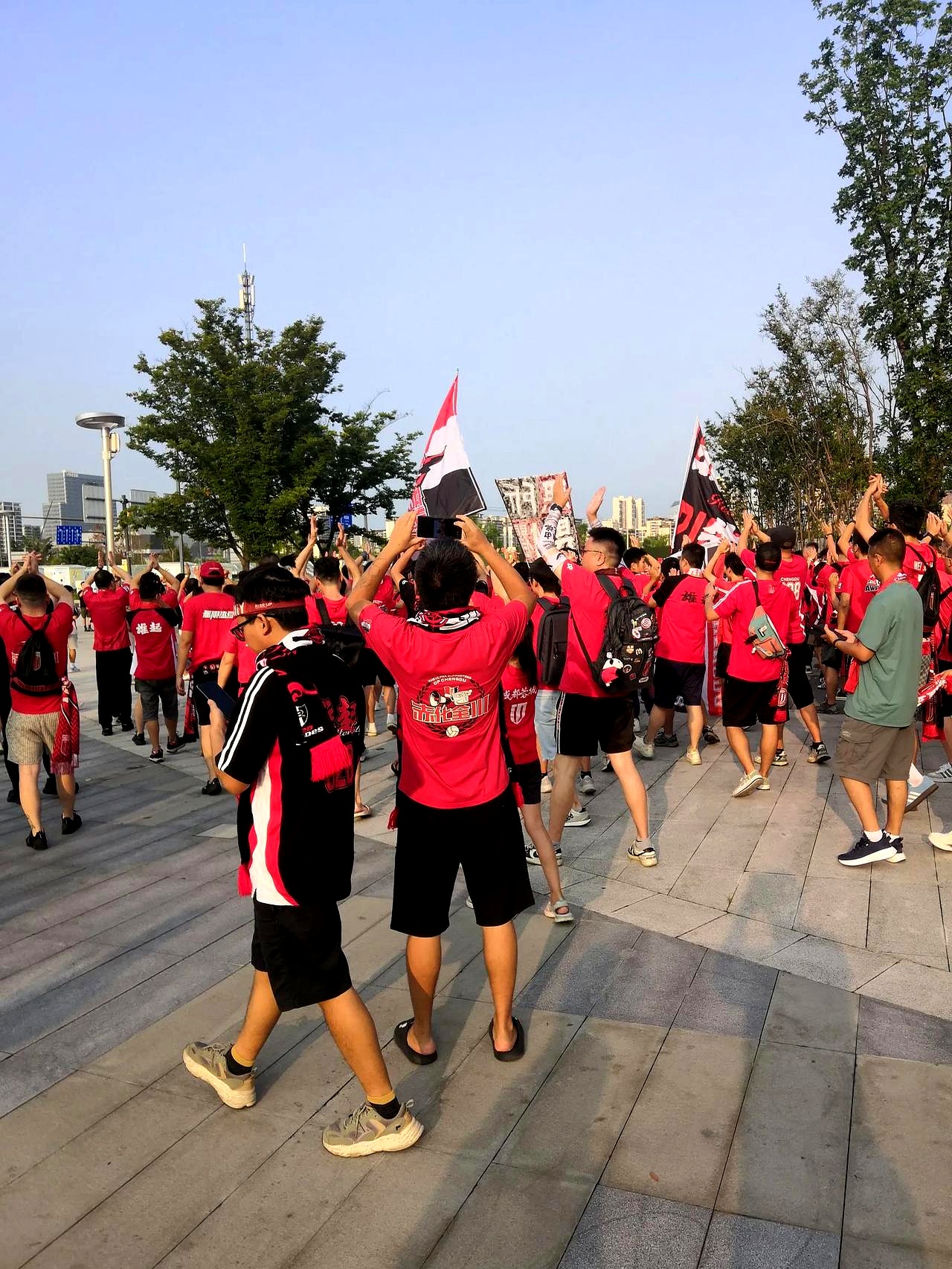 开云登录入口 -包含里程碑夜！成都蓉城回应争议，欧冠今晚刷纪录，态度坚定，赛程密集仍需轮换的词条