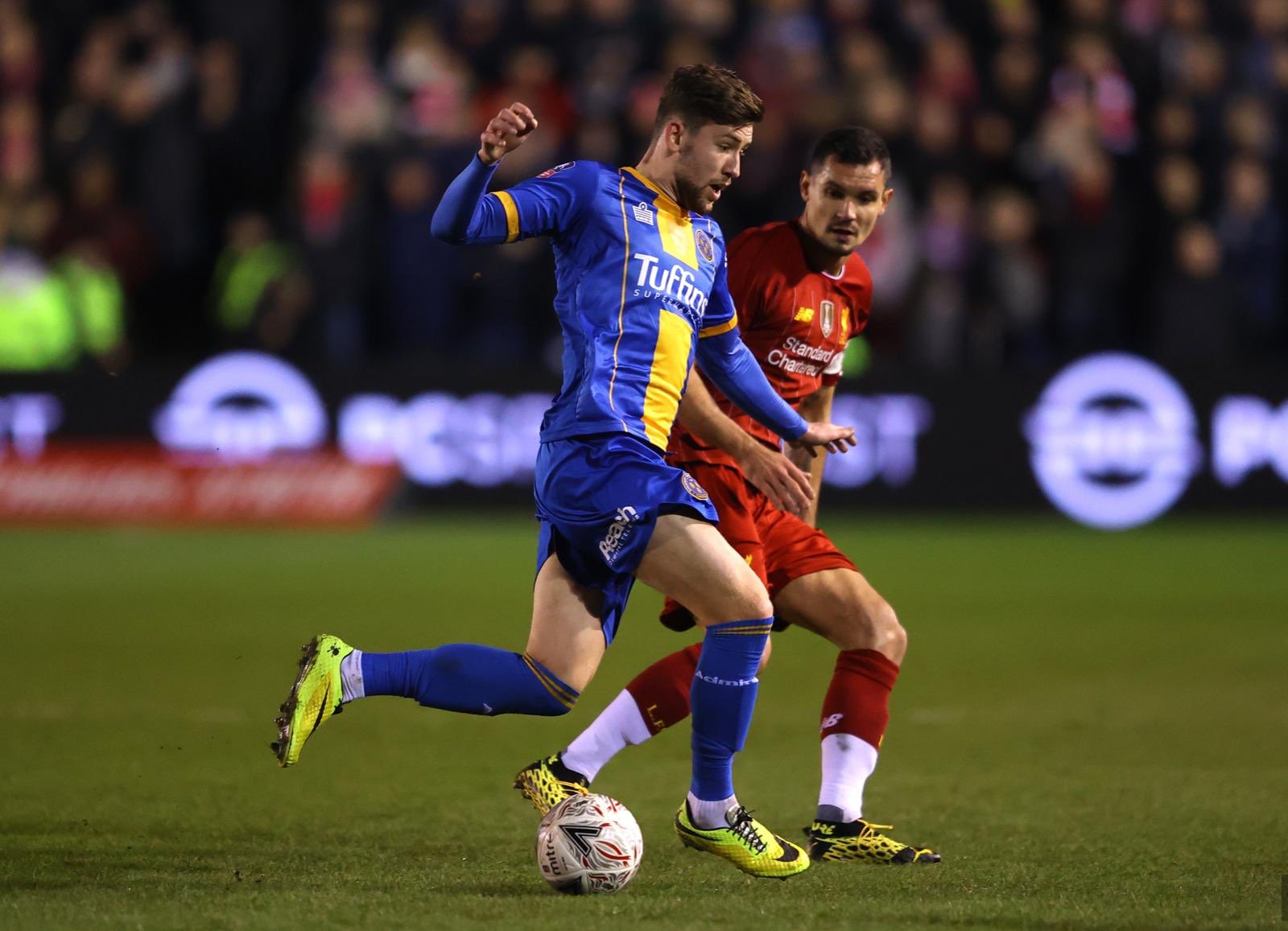 萨克拉门托国王训练开放日，集结日门线救险引欢呼，足总杯在即，轮换策略成焦点的简单介绍