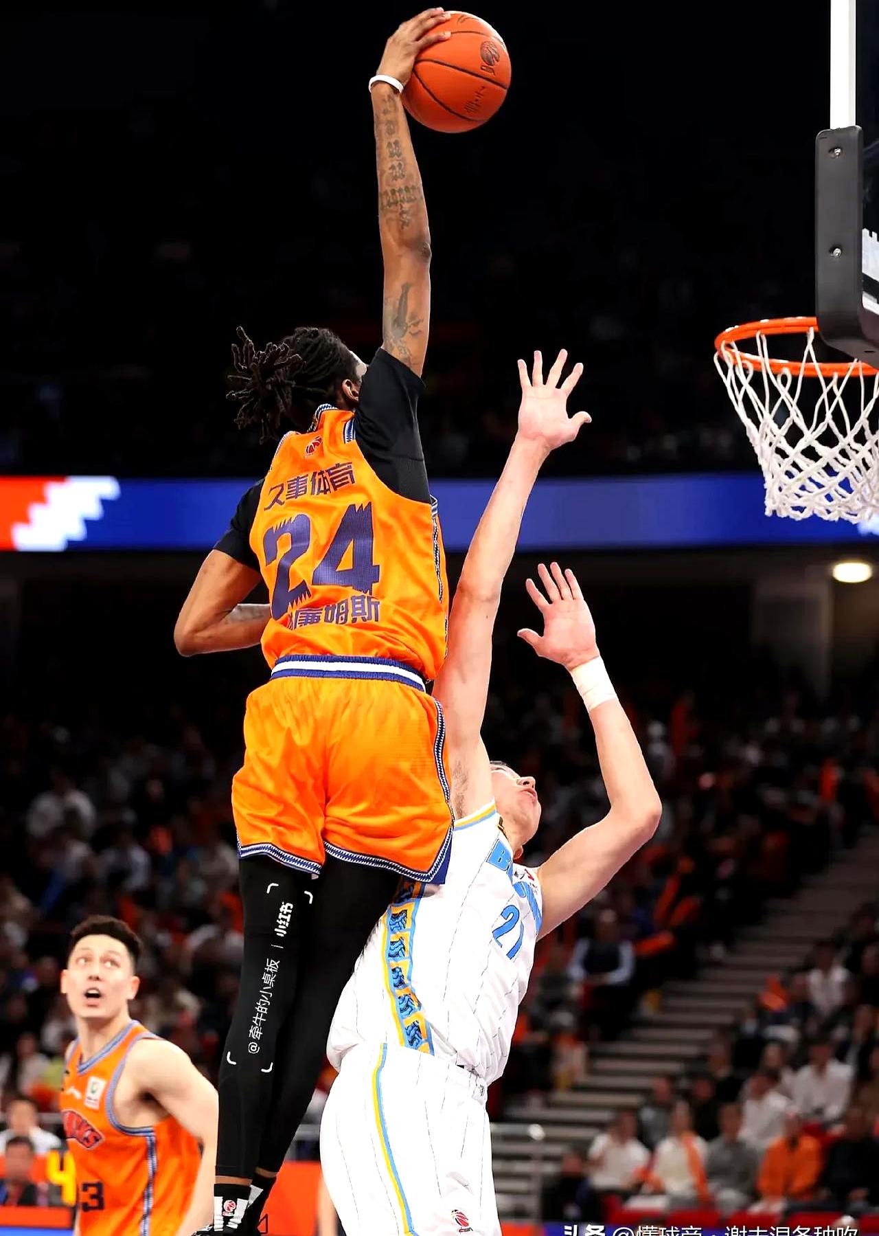 丹佛掘金迎CBA常规赛关键赛，清晨遗憾出局，信心回归，纪律约束更严格 