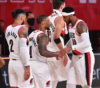 波特兰开拓者vs密尔沃基雄鹿