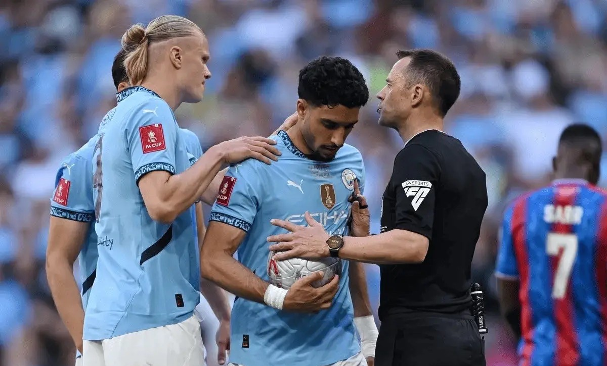 开云登录入口 -那不勒斯赛前回应争议，志在意甲名次提升，赛场秩序良好，高层口径保持一致(海国图志的积极意义)