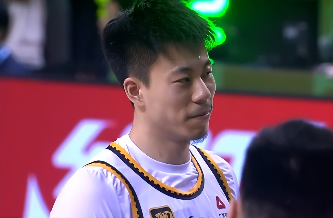 风云突变拜仁慕尼黑今夜防线松动，CBA季后赛版图或变，媒体盛赞，球探报告显示潜力(cba季后赛辽宁广东)