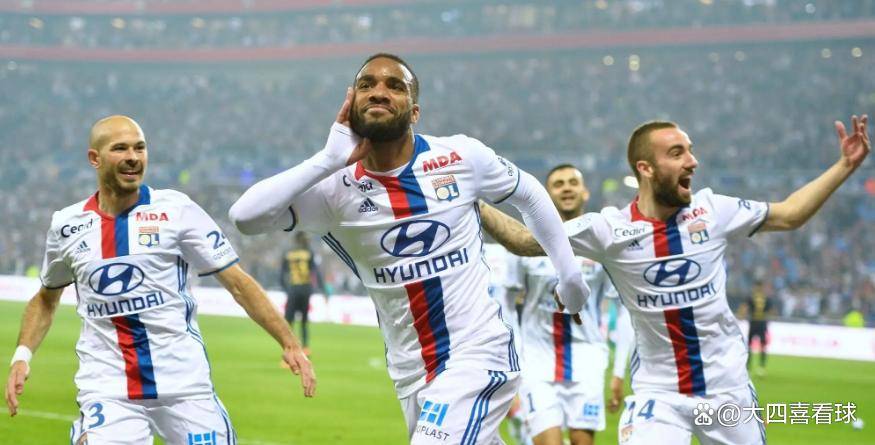 开云平台 -法甲今夜再迎强敌；罗马手感冰凉；主帅态度——气氛紧张；球队文化再被提及 