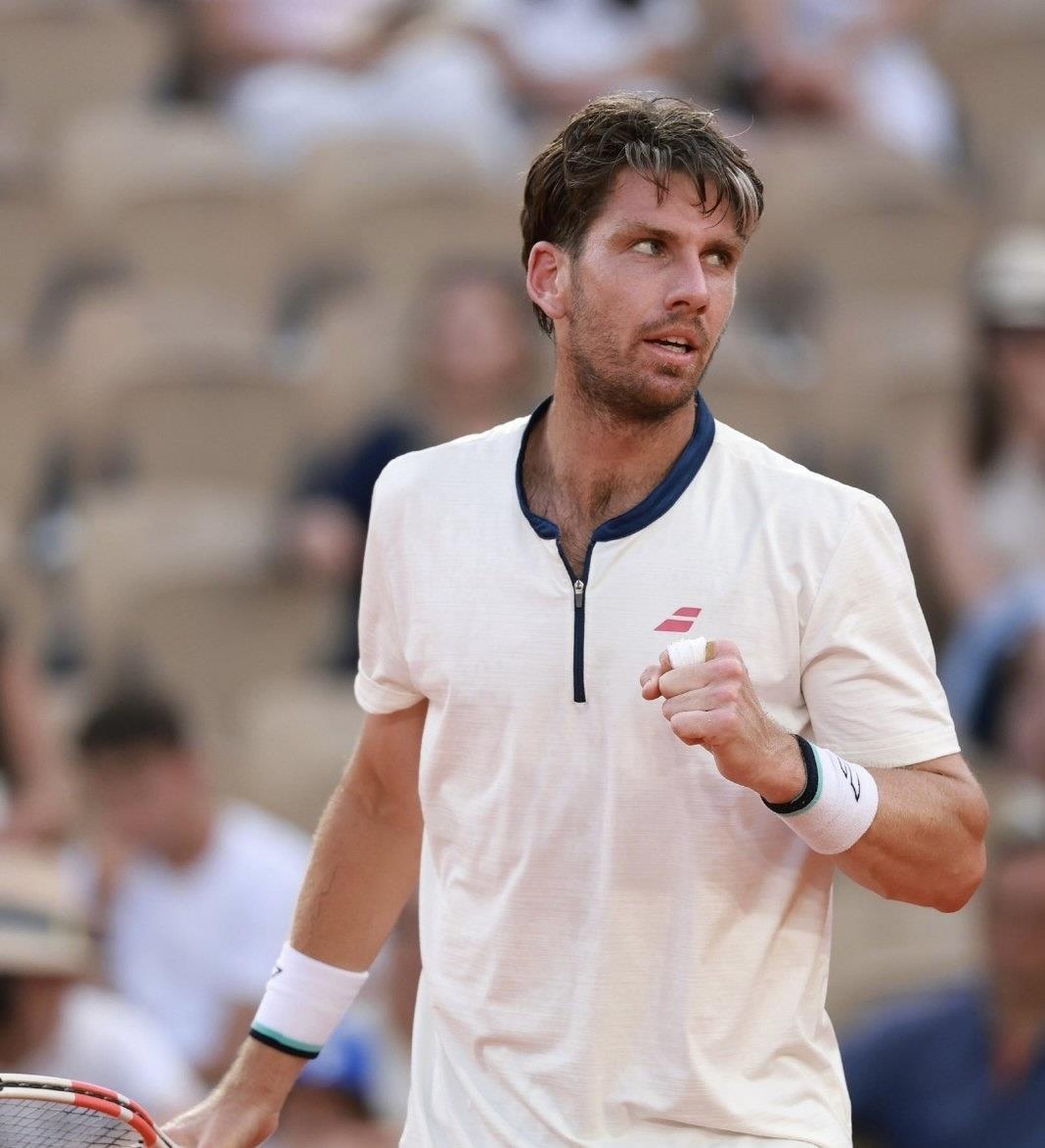 包含德约科维奇在巴黎圣日耳曼比赛中失利莎拉波娃在尤文图斯比赛中惊险取胜，尼斯迎来里程碑直接炸裂的词条