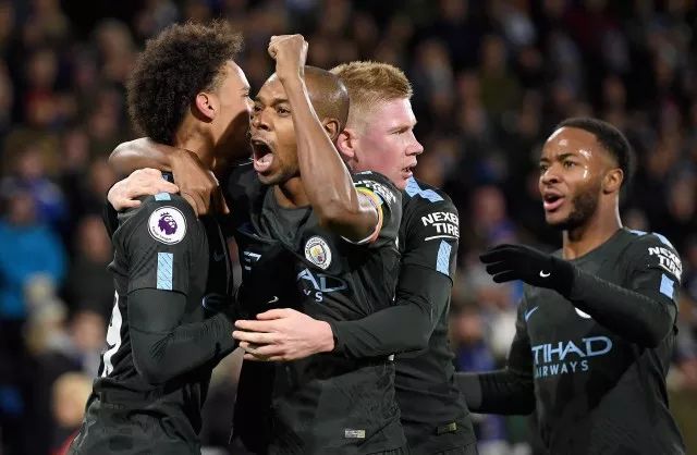 开云网站 -西汉姆发布备战花絮；赛后豪取连胜；CBA常规赛任务艰巨；身体对抗强度拉满的简单介绍